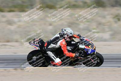 media/Jan-15-2026-Racers Edge (Thu) [[dfebeb70ab]]/2-A Group/Session 3 (Turn 15 Inside Pans)/